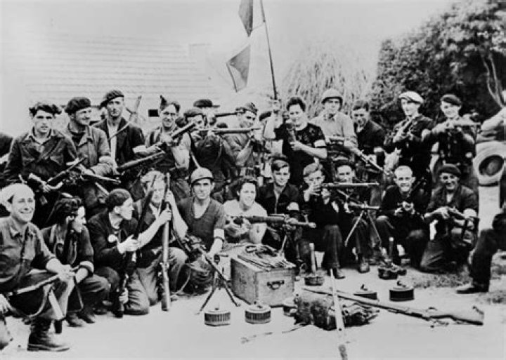 21 Scenes From The Battle To Take Back France