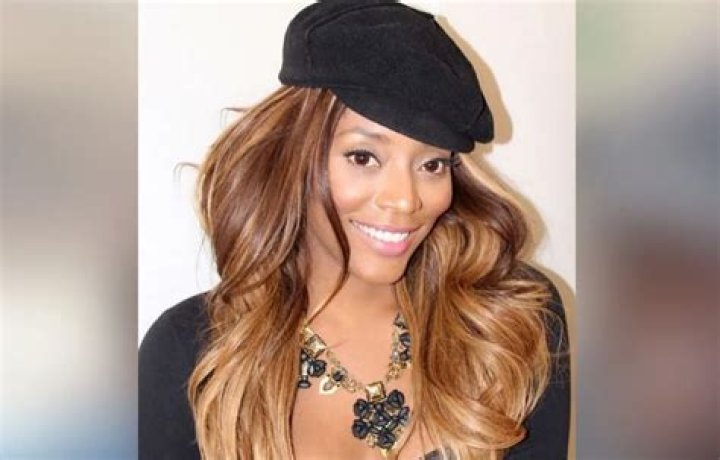 Age, Husband, Kids, Parents, Ethnicity, Net Worth & BIO