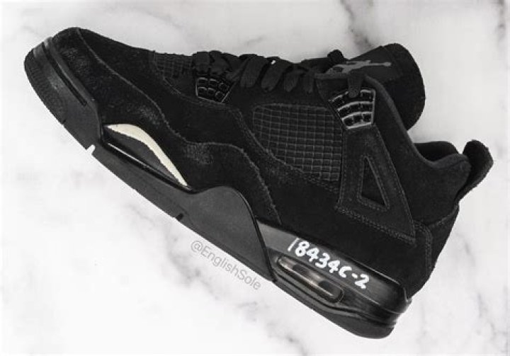 Air Jordan 4 x Nike SB "Black Cat" Wear-Test Sample Photos