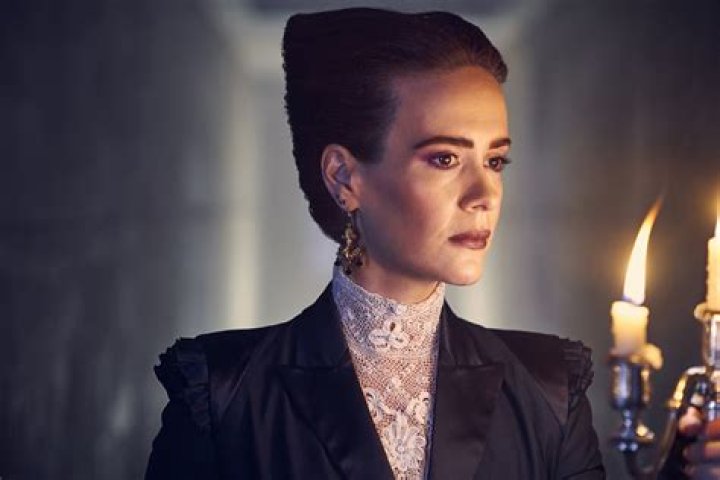 ‘American Horror Story’ Actress Sarah Paulson Reacts to Adele Lookalike Comments: ‘I’ll Take It!’