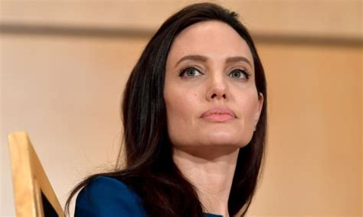 Angelina Jolie Reveals She Was Diagnosed With Bell’s Palsy After Brad Pitt Split