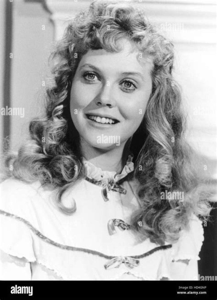 Ann Dusenberry (TV Actress) - Age, Birthday, Bio, Facts, Family, Net Worth, Height & More