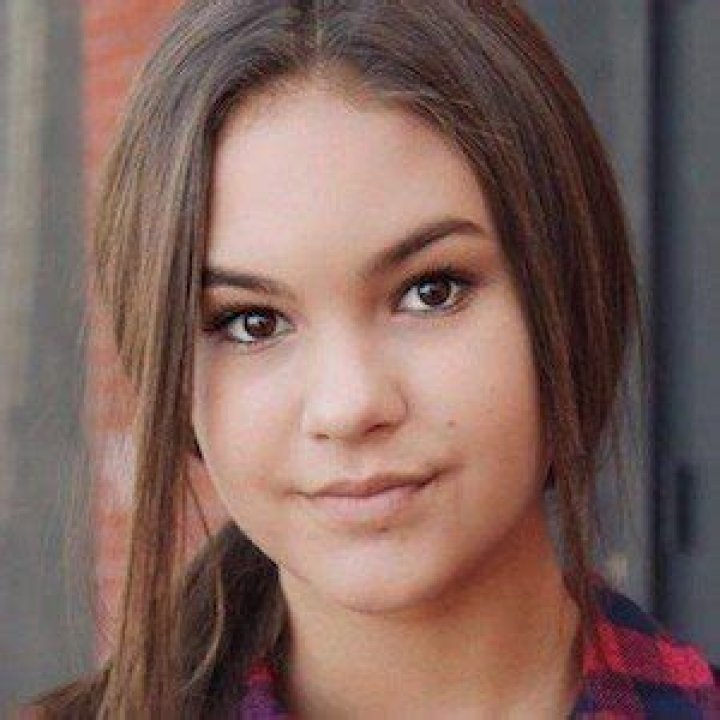 Avery Arendes (Movie Actress) - Age, Birthday, Bio, Facts, Family, Net Worth, Height & More