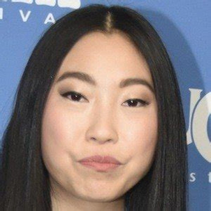 Awkwafina (Rapper) - Age, Birthday, Bio, Facts, Family, Net Worth, Height & More