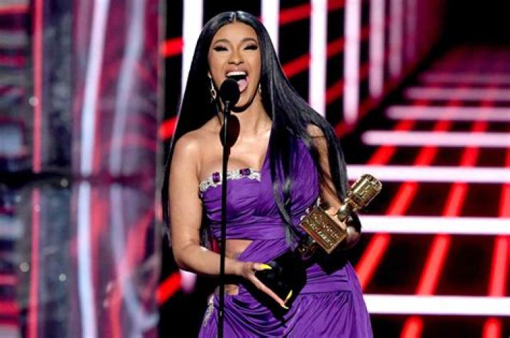 Billboard Music Awards: Cardi B & Offset, Ciara & Little Future, Yung Miami + More
