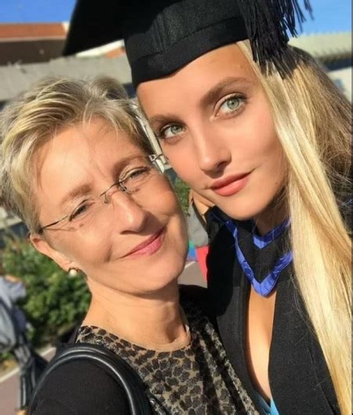 Biography, Height, Age, Net Worth, Parents, Ethnicity, Boyfriend & More