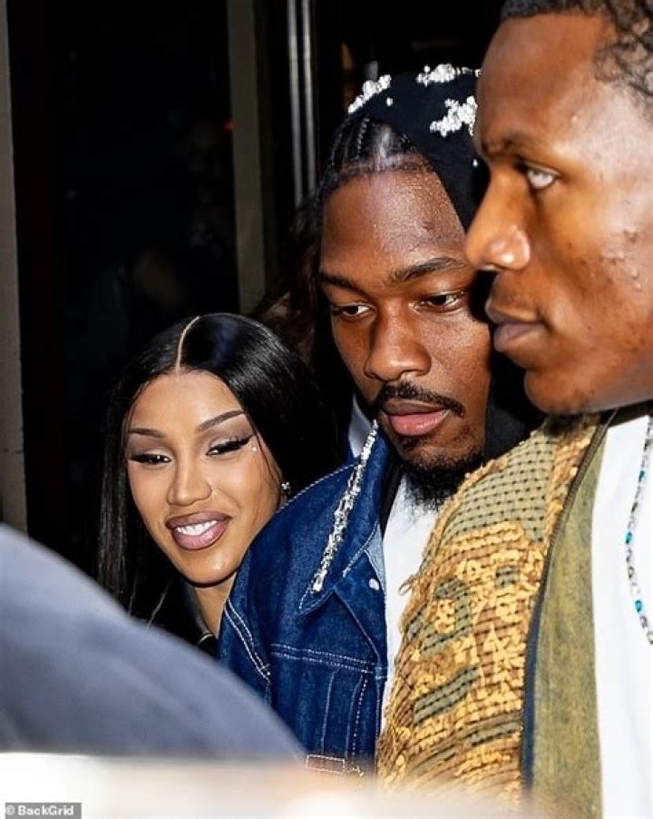 Cardi B Deletes Instagram After Live Stream Explaining Twitter Departure