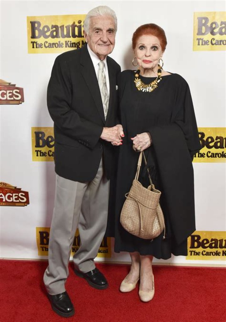 Carole Cook (Stage Actress) - Age, Birthday, Bio, Facts, Family, Net Worth, Height & More