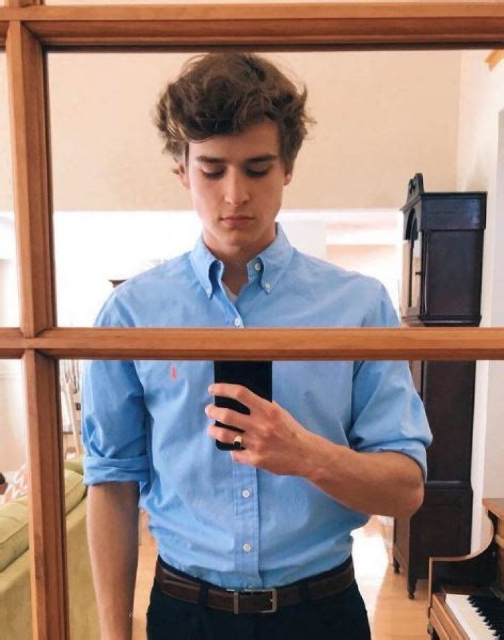 Charles Vandervaart Wiki, Height, Age, Biography, Girlfriend, Parents, Ethnicity, Movies & More