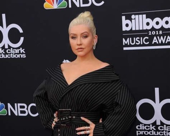 Christina Aguilera (Pop Singer) - Age, Birthday, Bio, Facts, Family, Net Worth, Height & More