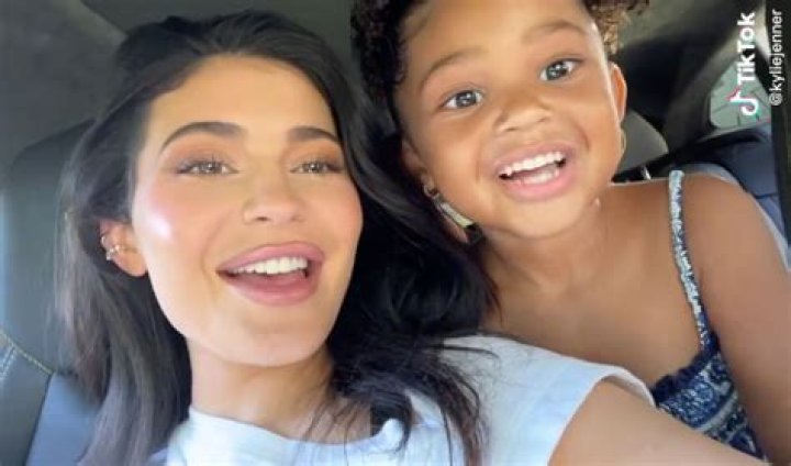 ‘Conversation’ for Days! Kylie Jenner and Daughter Stormi Webster Enjoy Girl Talk in the Pool
