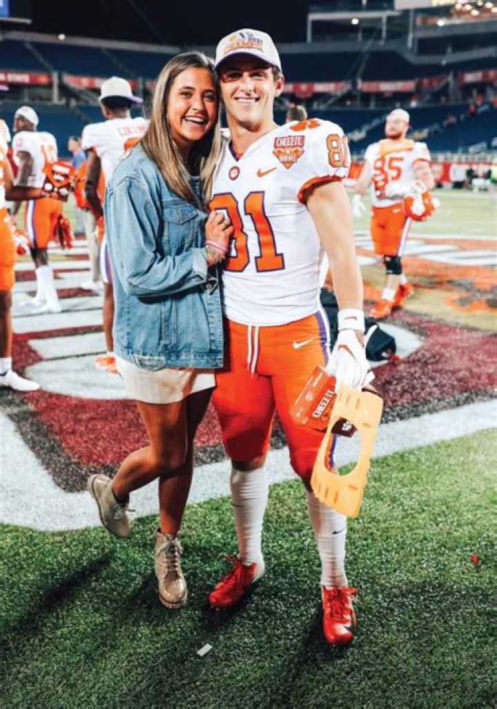 Dabo Swinney Net Worth, Salary, Wife, Age, Wiki-Bio 2022