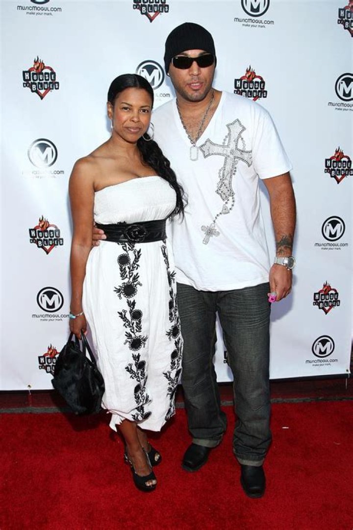 Dawn Robinson Biography, Age, Height, Husband, Net Worth, Family