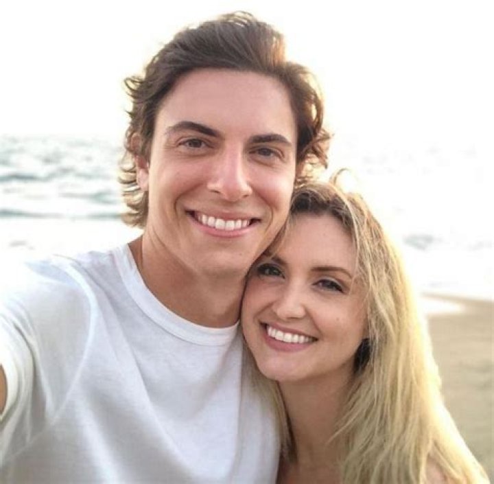 Derek Klena Biography, Age, Height, Wife, Net Worth, Family