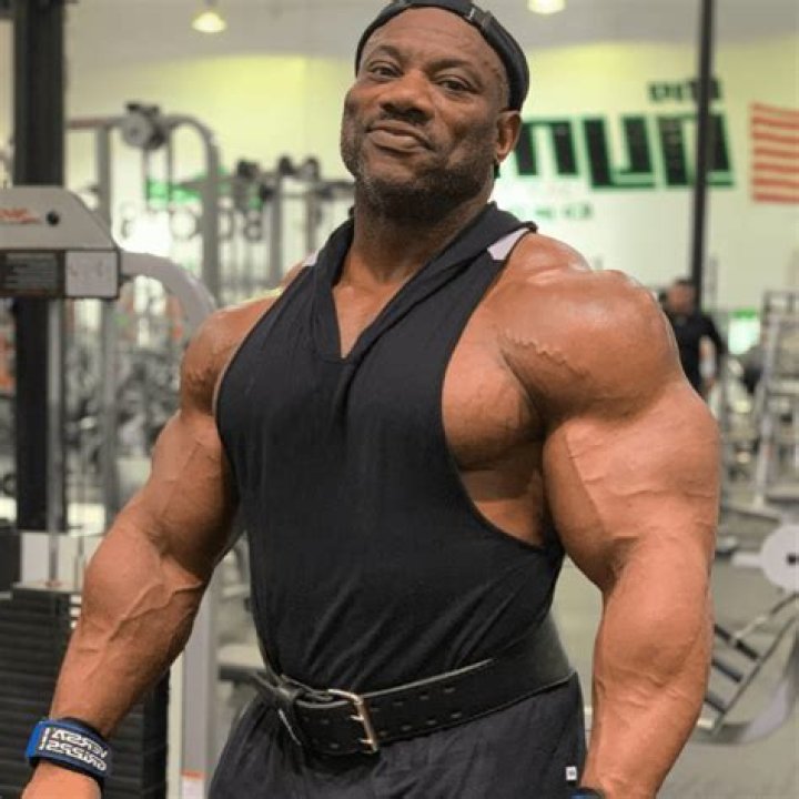 Dexter Jackson (Bodybuilder) - Age, Birthday, Bio, Facts, Family, Net Worth, Height & More