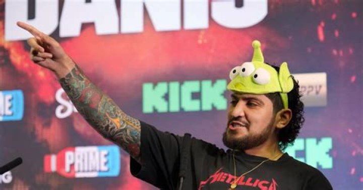 Dillon Danis Vents On Twitter After Chaotic Logan Paul Press Conference