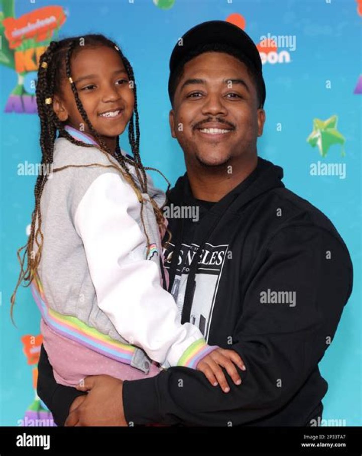 Does Duncan end up with Courtney or Gwen? – Celebrity.fm – #1 Official Stars, Business & People Network, Wiki, Success story, Biography & Quotes
