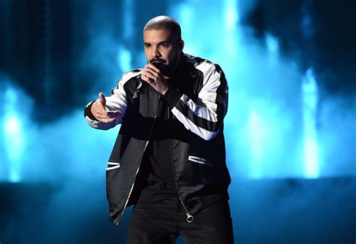 Drake Posts New Photos Of Himself In Nike Gear As Kendrick Lamar Feud Comes To An End