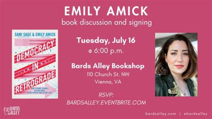 Emily Amick – Celebsgraphy