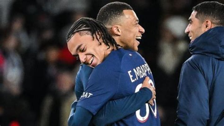 Ethan Mbappé (Giocatore di calcio) - Età, compleanno, biografia, fatti, famiglia, patrimonio netto, altezza e altro