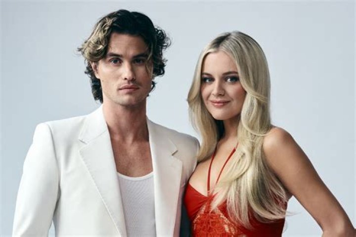 Exclusive‘Outer Banks’ Star Chase Stokes Says He and Girlfriend Madelyn Cline Are ‘So Lucky’ to Work Together