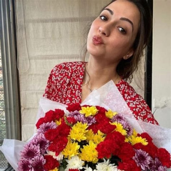 Hira Ashar (TV Actress) - Age, Birthday, Bio, Facts, Family, Net Worth, Height & More