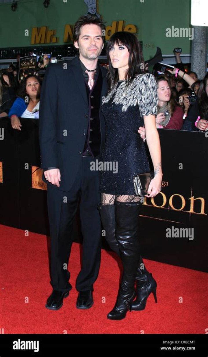 How tall is Billy Campbell