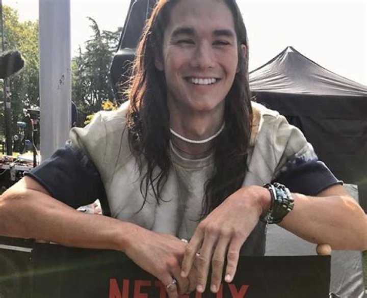 How tall is BooBoo Stewart