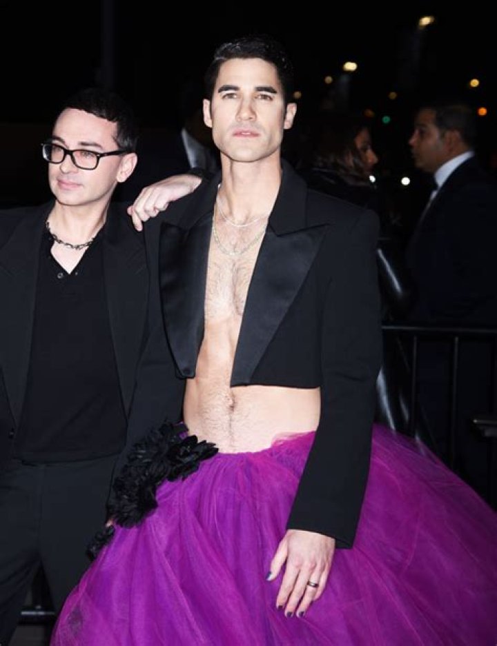 How tall is Darren Criss