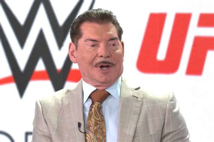 How tall is Vince McMahon