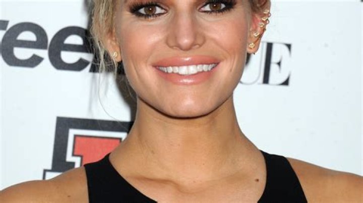 It’s Not Even Fair How Flawless Jessica Simpson is Without Makeup