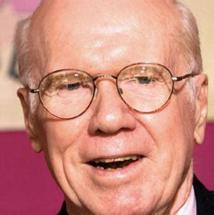 John Fiedler (TV Actor) - Age, Birthday, Bio, Facts, Family, Net Worth, Height & More