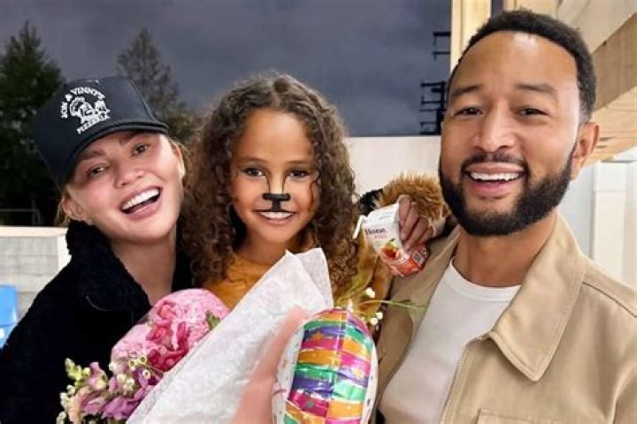 John Legend’s Daughter Luna Has Wife Chrissy Teigen’s ‘Personality’: ‘She Really Is Funny’