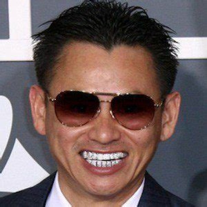 Johnny Dang (Entrepreneur) - Age, Birthday, Bio, Facts, Family, Net Worth, Height & More