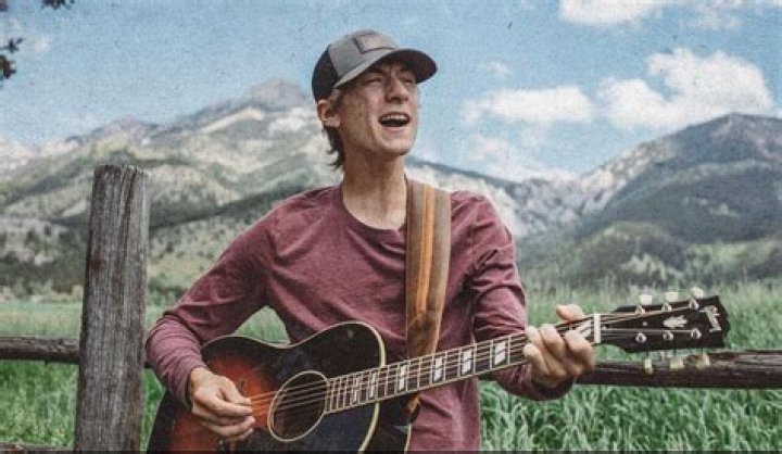 Josh Abbott (Country Singer) - Age, Birthday, Bio, Facts, Family, Net Worth, Height & More
