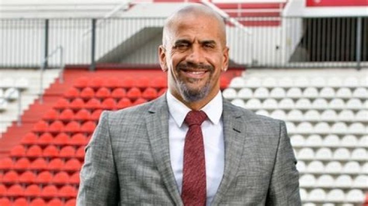 Juan Sebastián Verón (Soccer Player) - Age, Birthday, Bio, Facts, Family, Net Worth, Height & More