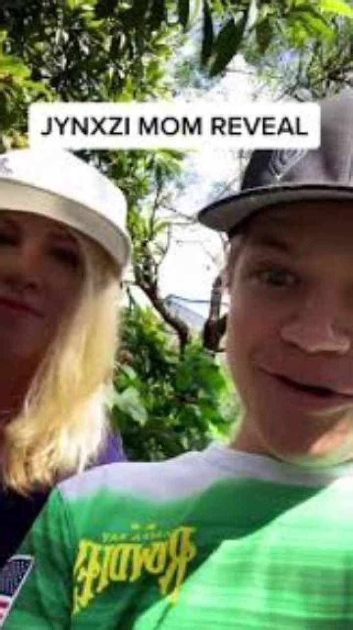 Jynxzi Wiki, Age, Girlfriend, Height, Family, Biography, and more