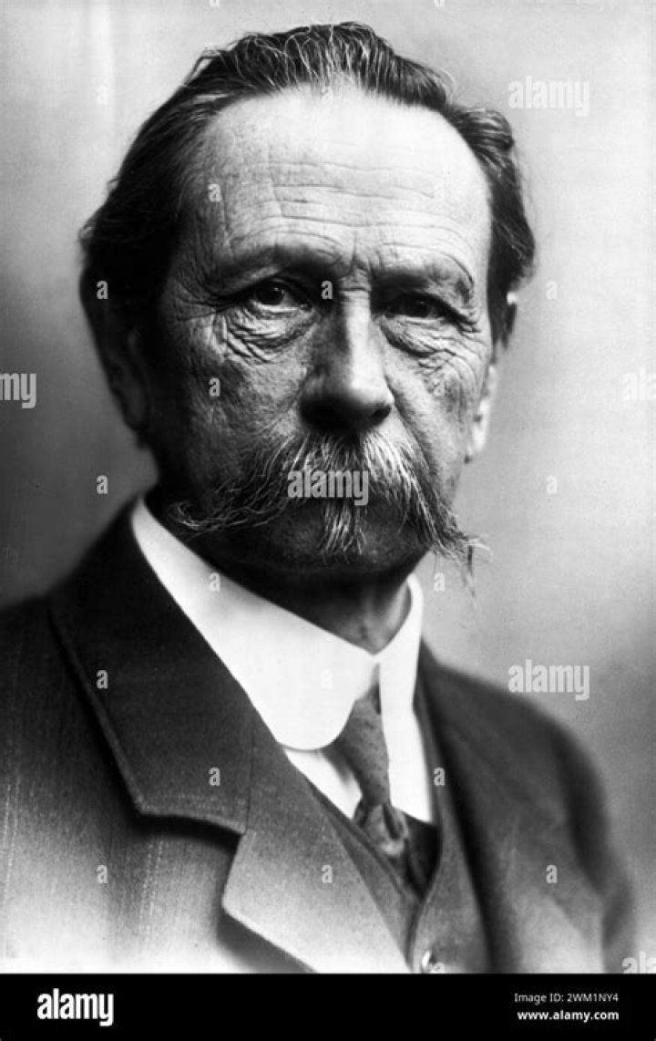 Karl Benz (Engineer) - Age, Birthday, Bio, Facts, Family, Net Worth, Height & More