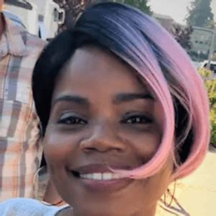 Kelly Jenrette (TV Actress) - Age, Birthday, Bio, Facts, Family, Net Worth, Height & More