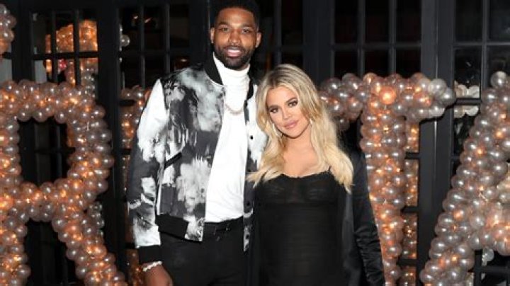 Khloé’s Family Is Coming up With Strategy on How to Handle Tristan Thompson’s Cheating Scandal (REPORT)
