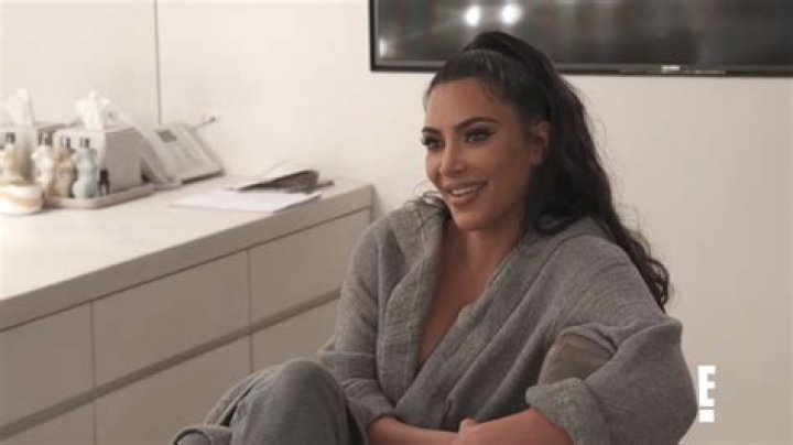Kim Kardashian Puts ~Respect~ on Paris Hilton’s Name in ‘KUWTK’ Clip: ‘She Gave Me a Career’