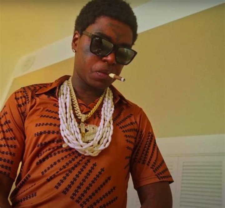 Kodak Black Is Fresh Off The Runway On "Maui Woop"