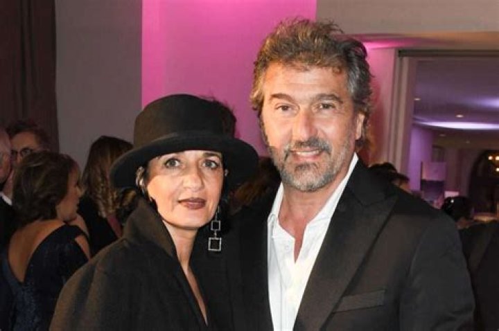 L’ Âge De Sandrine Aboukrat