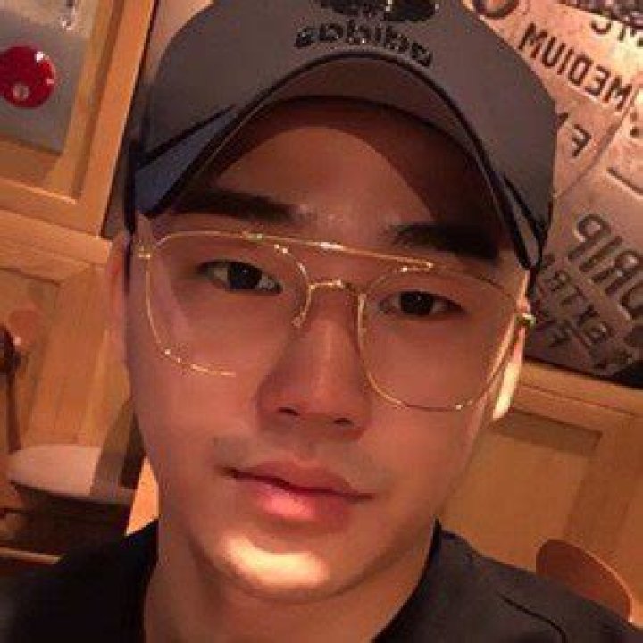 Leo Chun (Estrella de YouTube) - Edad, cumpleaños, biografía, hechos, familia, patrimonio neto, altura y más