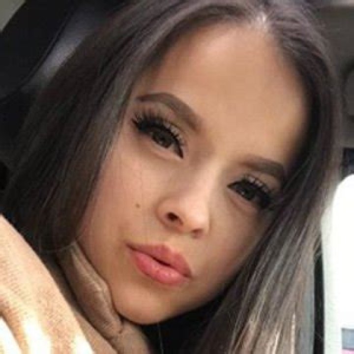 Liana Loyal Family (YouTube Star) - Age, Birthday, Bio, Facts, Family, Net Worth, Height & More