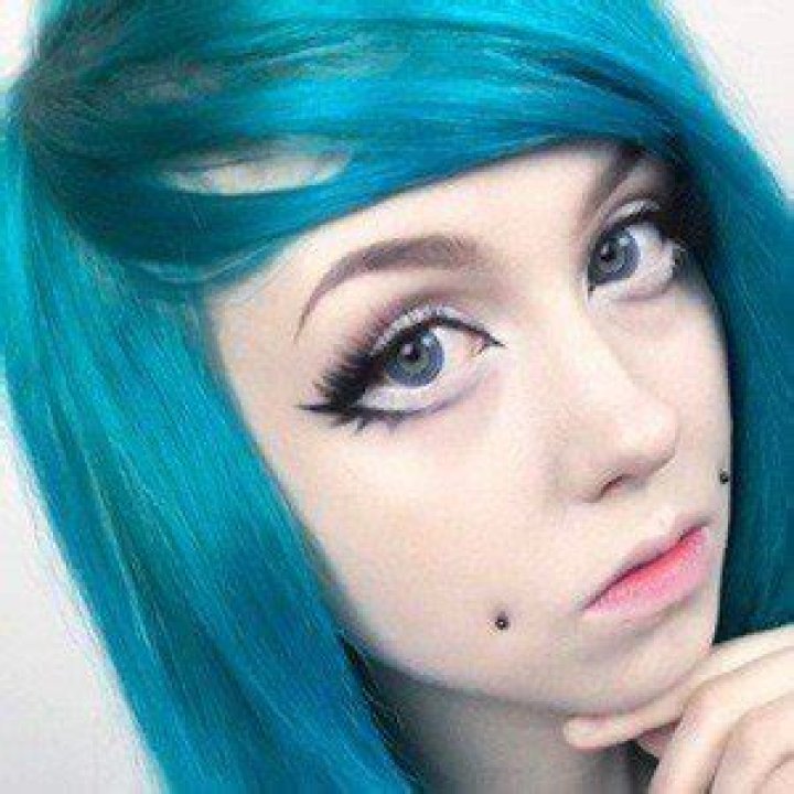 Linnea Sina Donna Andersson Klemets (YouTube Star) - Age, Birthday, Bio, Facts, Family, Net Worth, Height & More