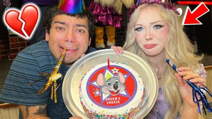 Lyssy Noel (YouTube Star) - Age, Birthday, Bio, Facts, Family, Net Worth, Height & More