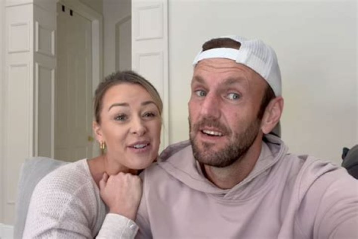 ‘MAFS’ Stars Jamie Otis And Doug Hehner Are Staying ‘Positive’ Amid 3rd Miscarriage
