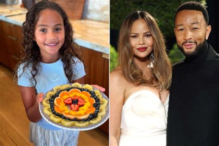 Mom and Dad’s Night Out! John Legend and Chrissy Teigen Spotted Having Romantic Dinner in Beverly Hills