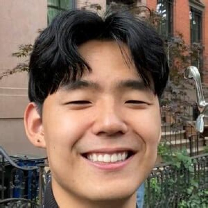 moneysigneric (TikTok Star) - Age, Birthday, Bio, Facts, Family, Net Worth, Height & More